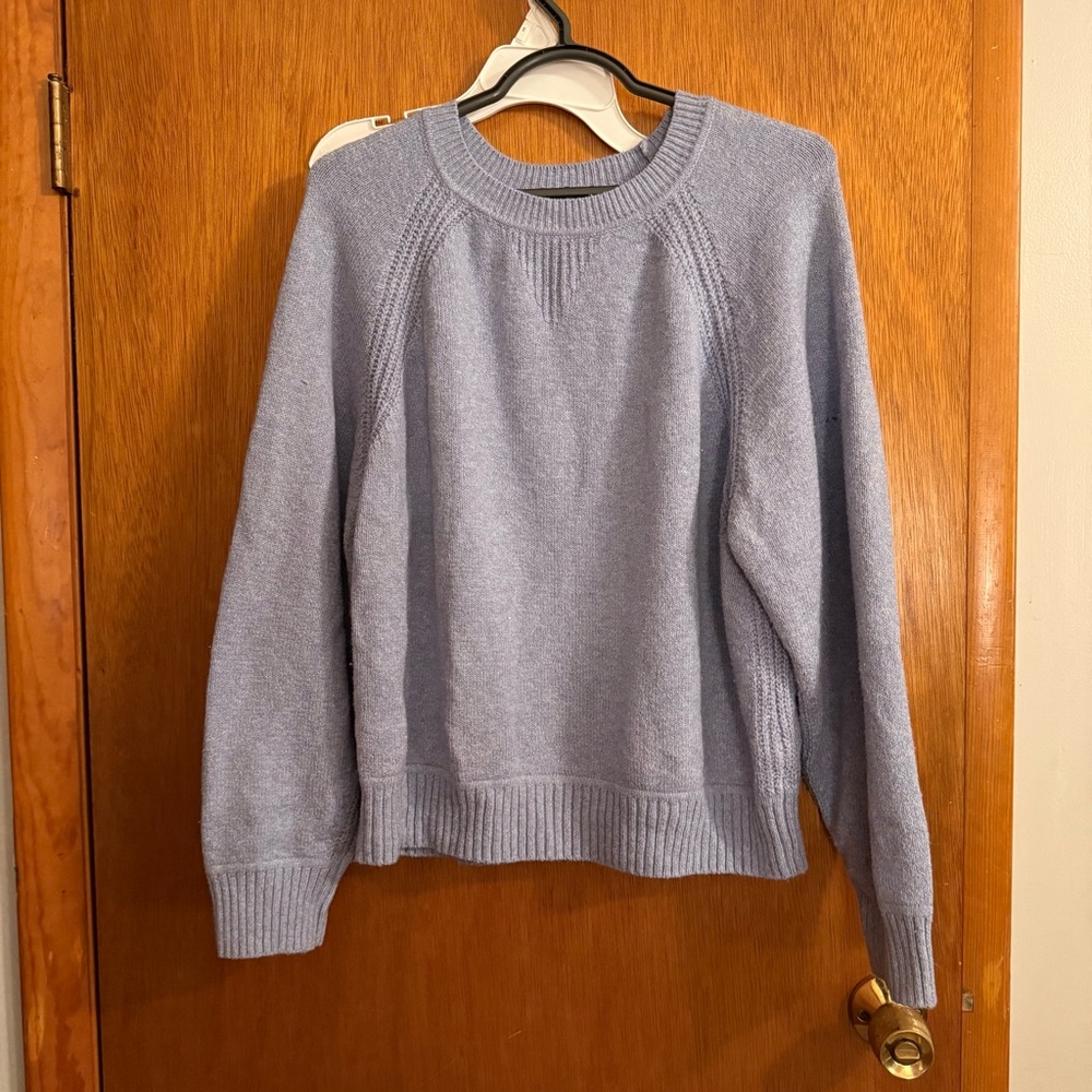 Universal Thread Light Blue Crewneck Sweater